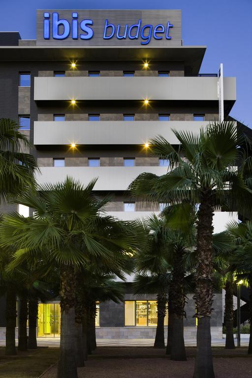 Ibis Budget Sevilla Aeropuerto Kültér fotó